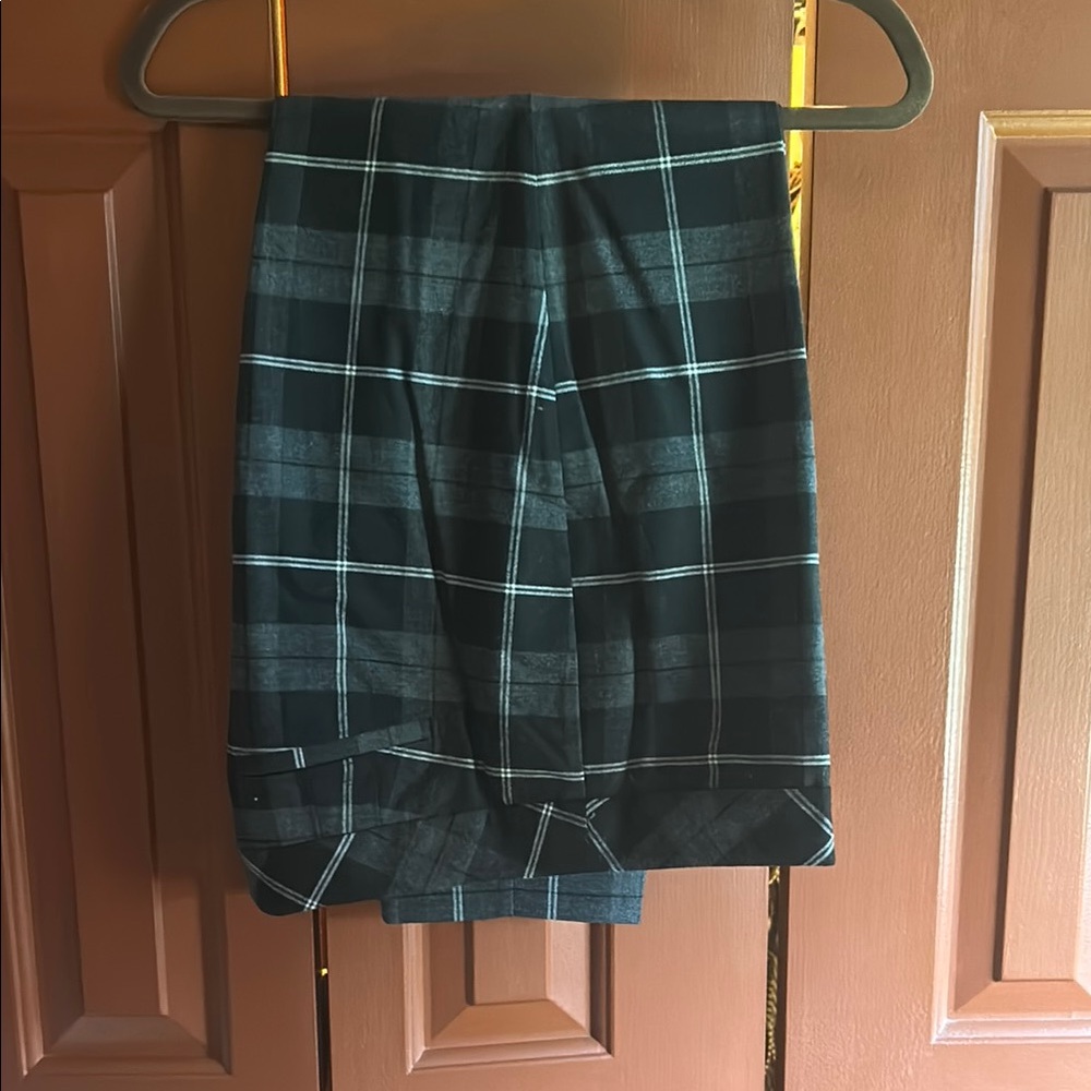 Talbots Black and Gray Plaid Straight Leg Pants